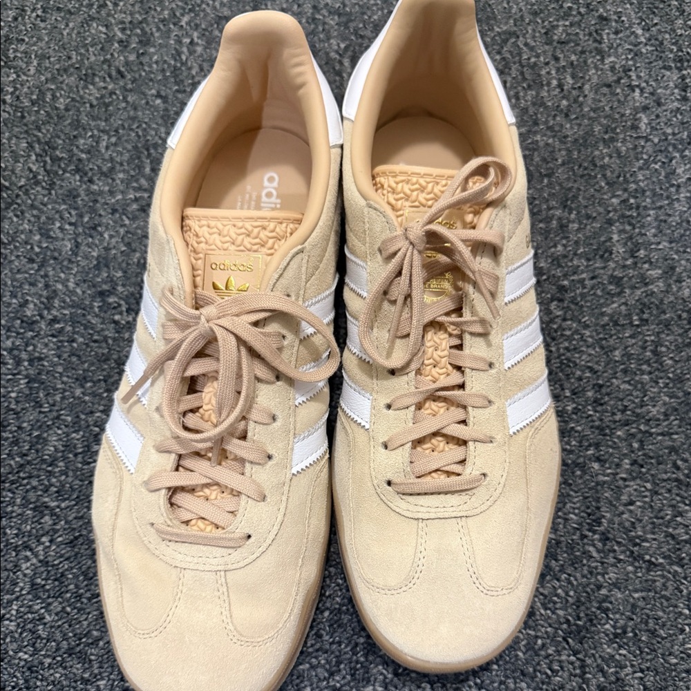 Adidas Sambas beige color